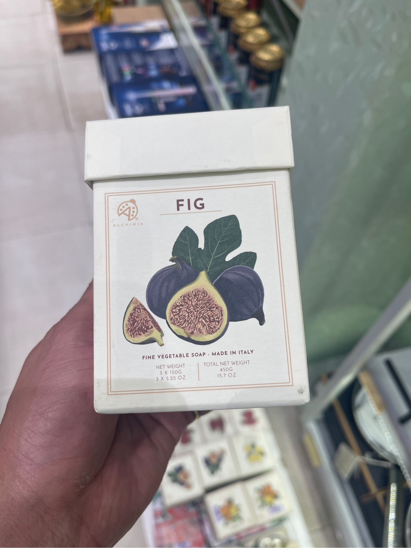 Hộp 3 bánh xà phòng thực vật cao cấp hương Vả Tây/Sung Mỹ (Fig Fine Vegetable Soap) của thương hiệu Alchimia Soap đến từ Ý.450g