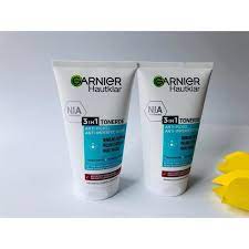 Sữa rửa mặt 3in1 Garnier (làm sạch, tẩy tế bào chết, mặt nạ) 150ml