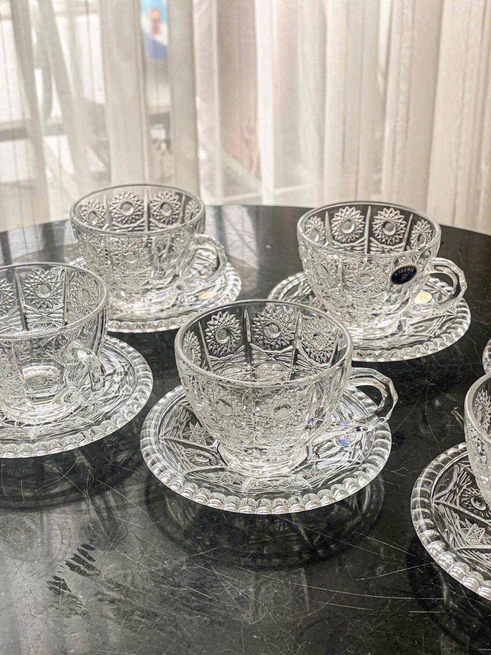 Set 6 tách trà kèm đĩa kê Bohemia M57