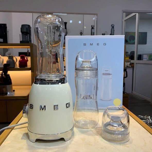 Máy xay sinh tố mini Smeg PBF01CREU