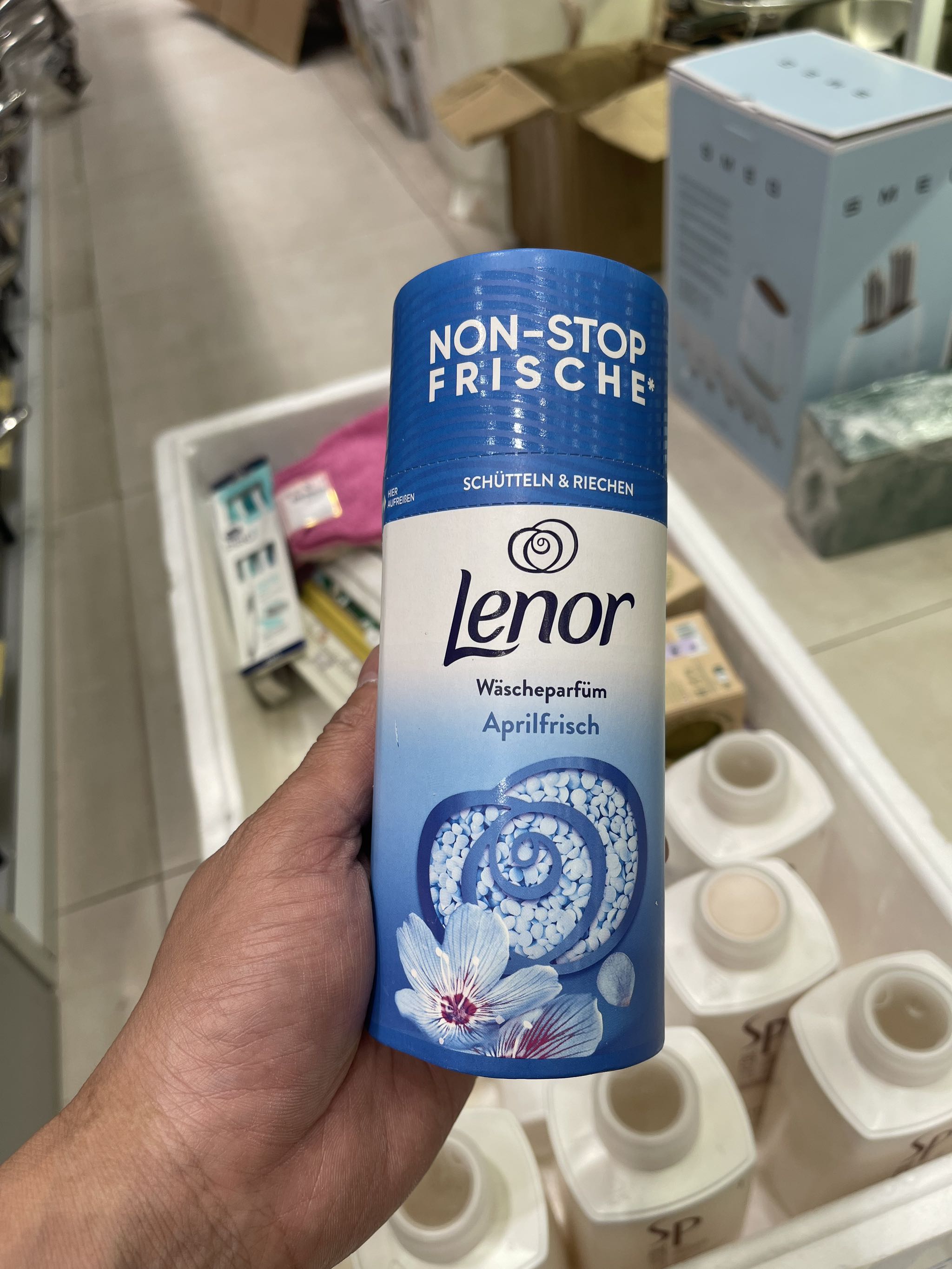 Viên Xả khô Lenor Aprilfrisch 155g