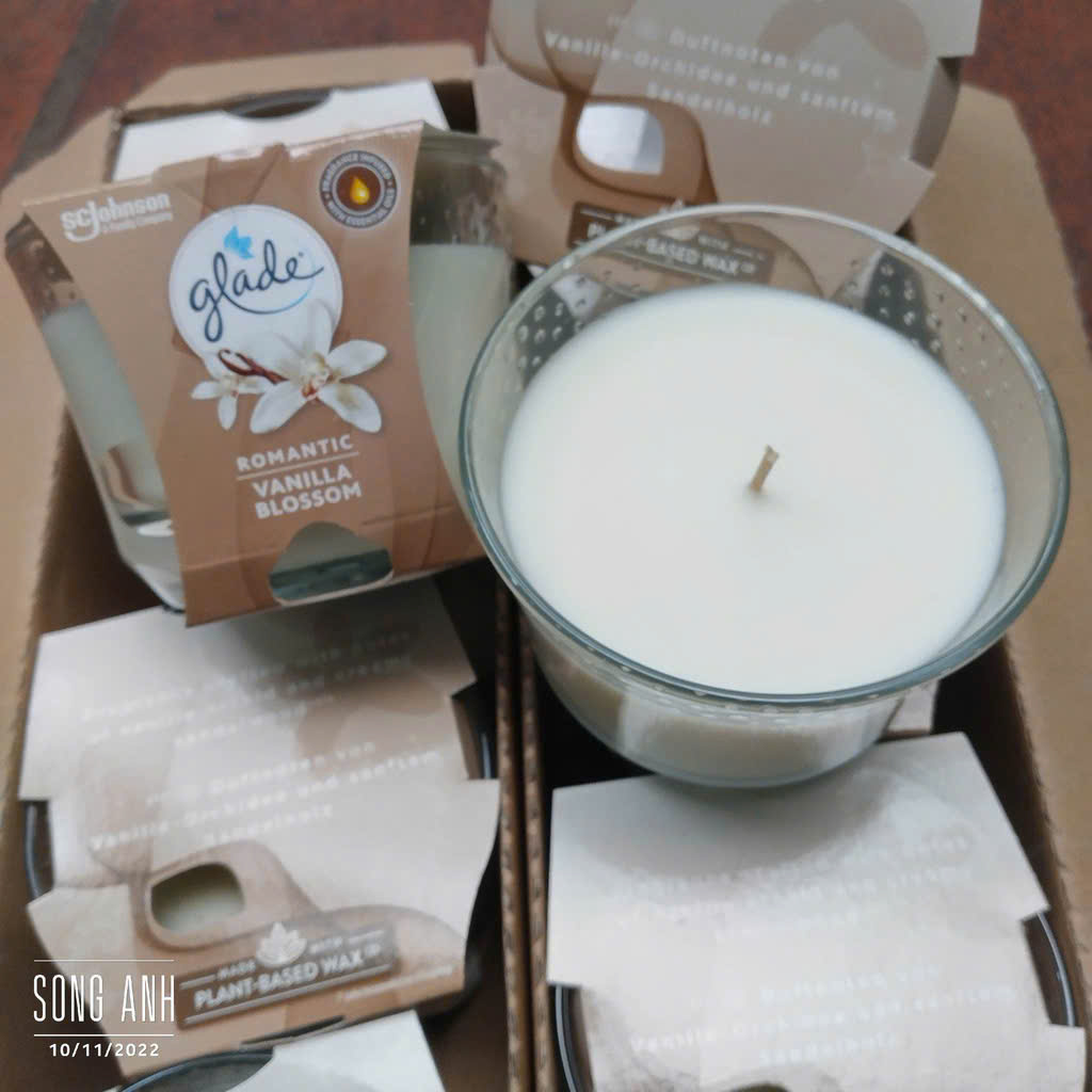 Nến Glade mùi vanilla blossom