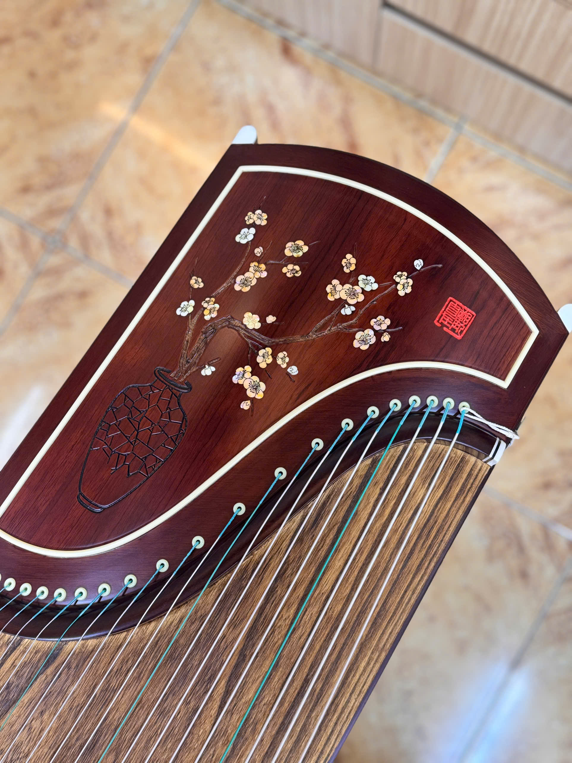 Xuân Sắc Mãn Đình