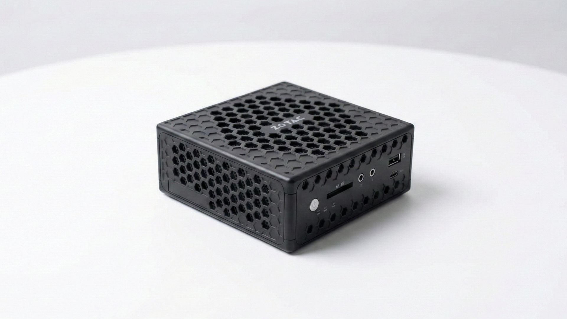 Zotac ZBOX N100 máy tính không quạt