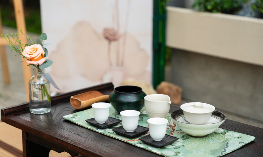 Learn about Matcha and the Quintessential Japanese Drink
