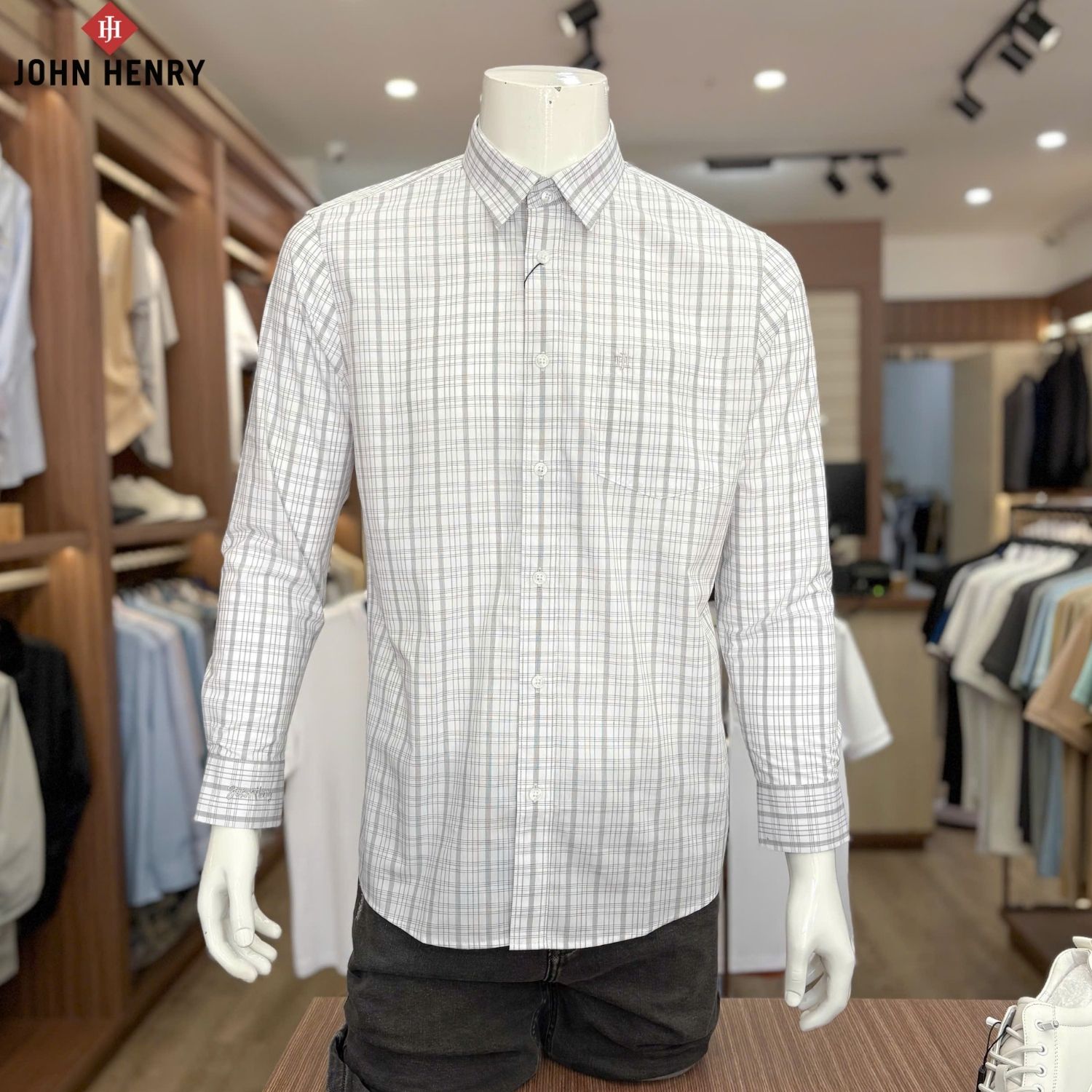 Áo Sơ Mi Nam Tay Ngắn John Henry Caro WS25SS40C-LDBB