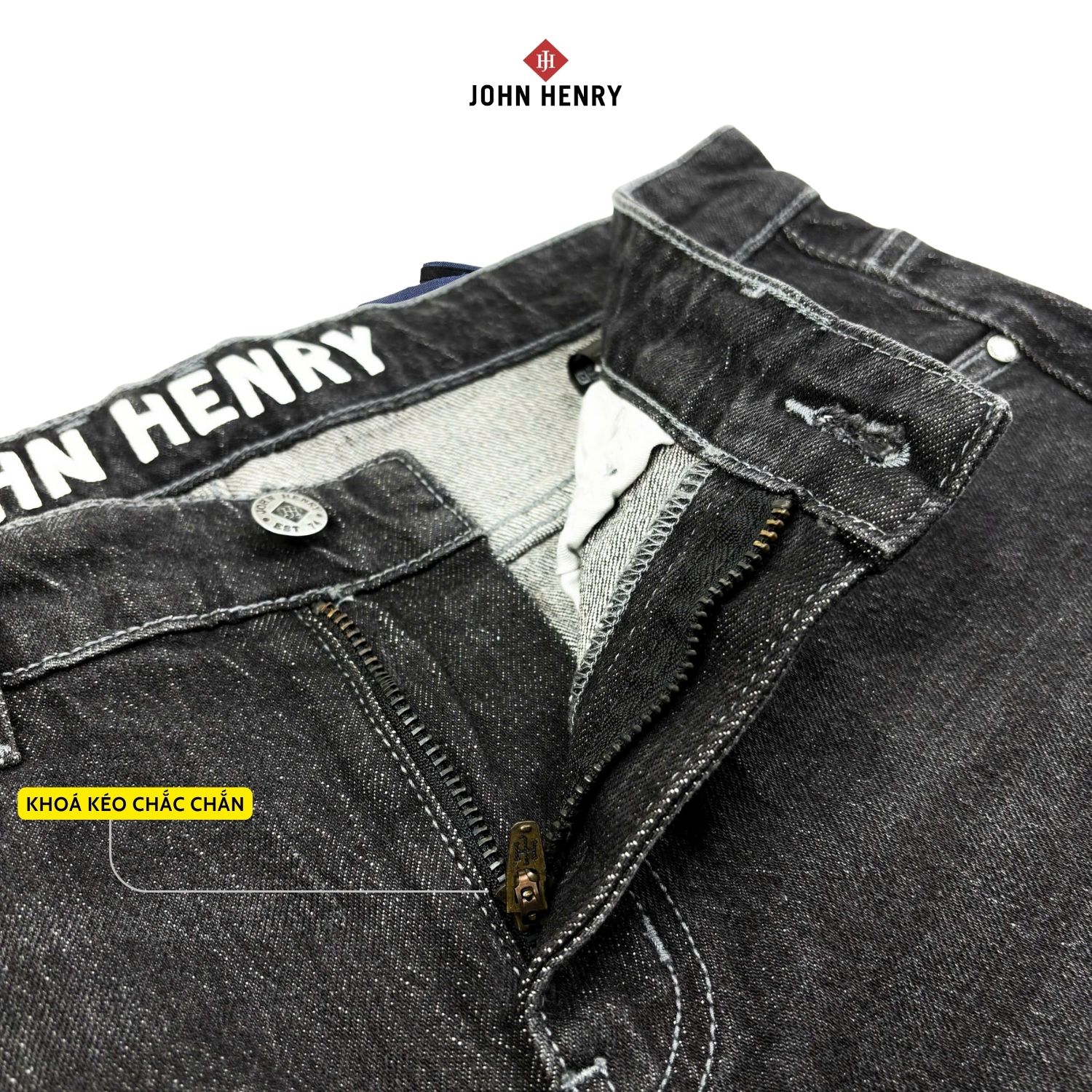 Quần Short Nam Form Trên Gối SP25FH27T-AKJN