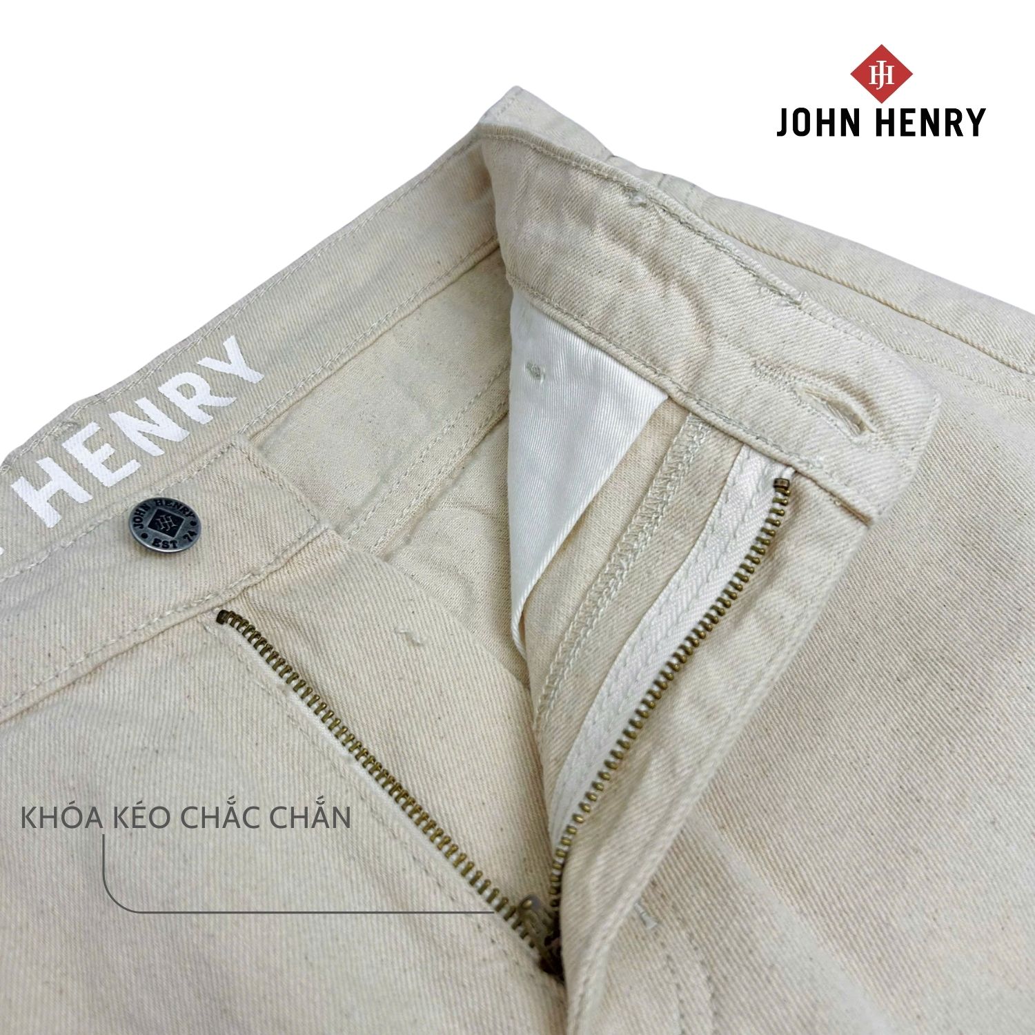 Quần Short Khaki Túi Hộp Nam John Henry  SP25SS03P-AKJN