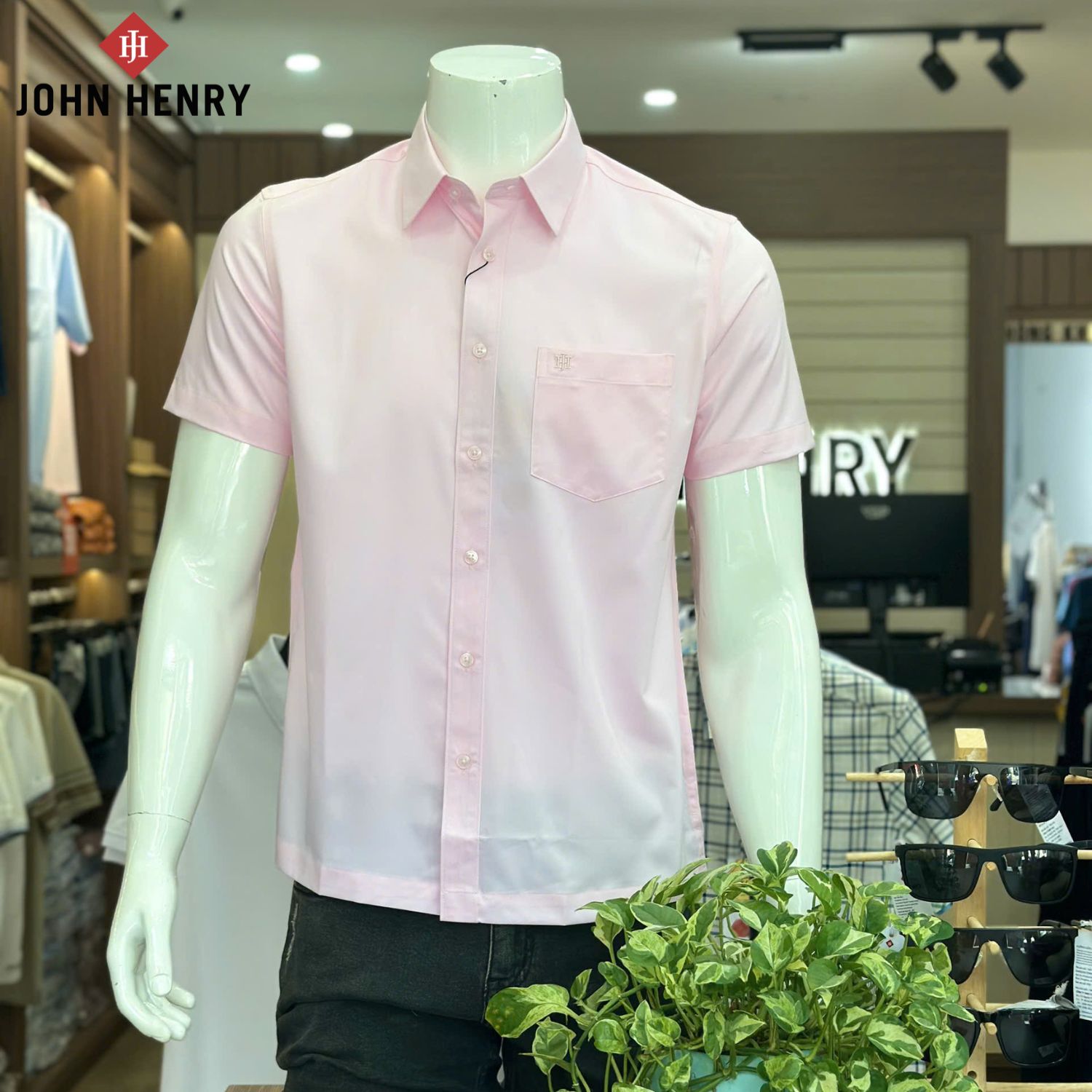 Áo Sơ Mi Nam Tay Ngắn John Henry Trơn Không Họa Tiết WS25FH71P-SDBBEX