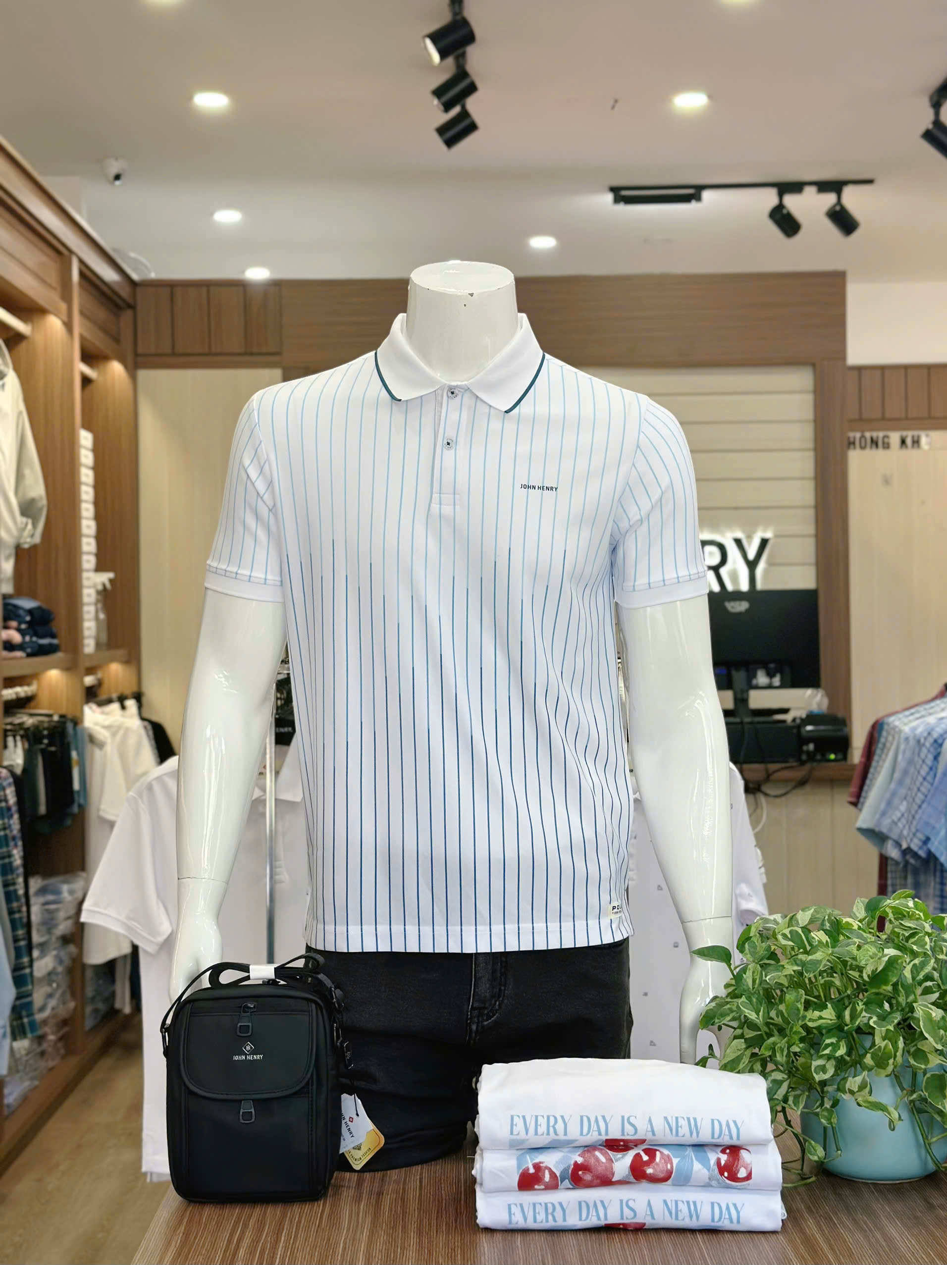 Áo Polo Nam Form Vừa Tay Ngắn Kẻ Sọc KS25SS06C-SCHE