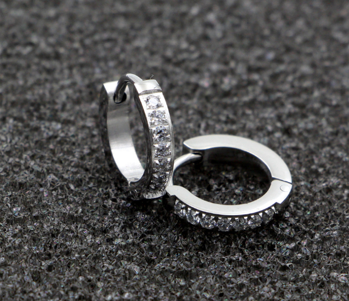 Bông tai Titan - TB127 - khoen tròn đính đá tinh xảo