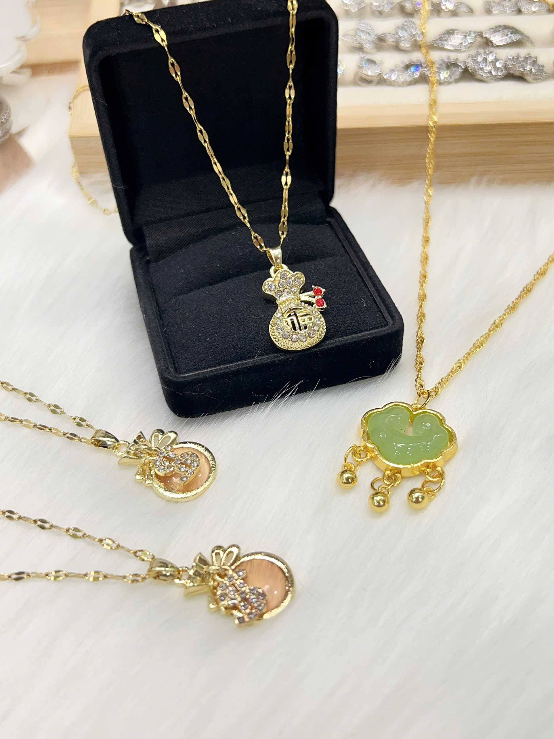 [Thanh lý tồn kho] Dây chuyền Titan - BST nhiều kiểu dáng dây chuyền màu vàng