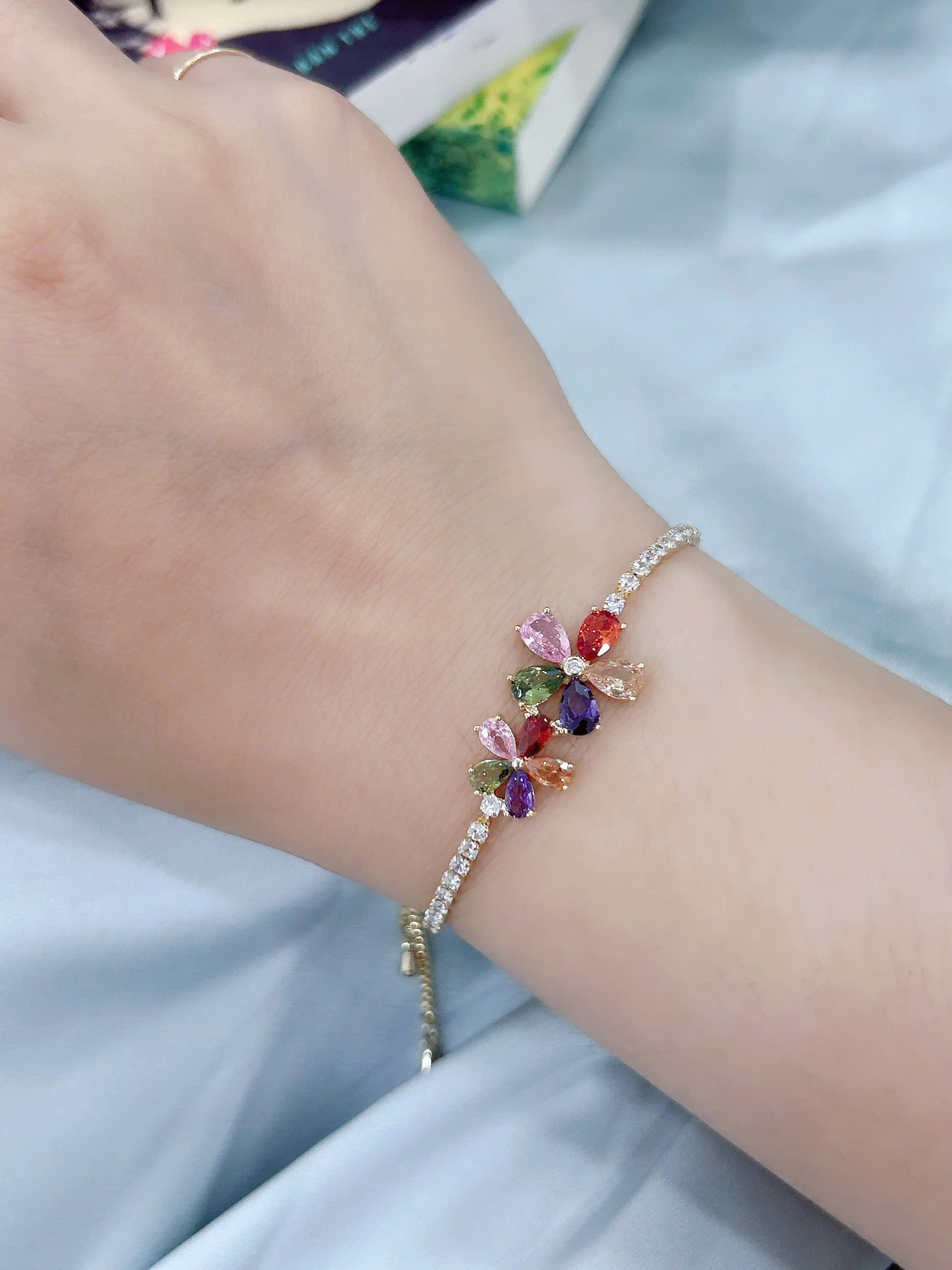 Lắc tay Bạc - TM021 - Hoa 5 cánh đính đá đa sắc