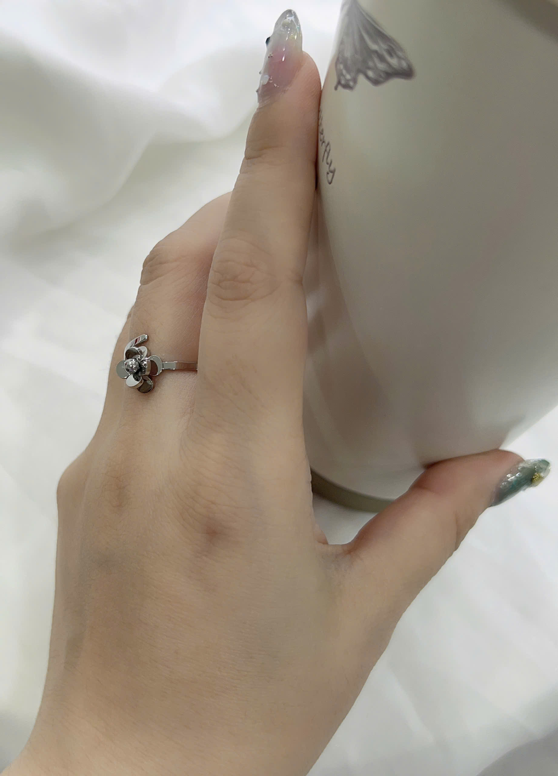 Nhẫn Titan - TC004 - Nhẫn Titan hoa hồng freesize