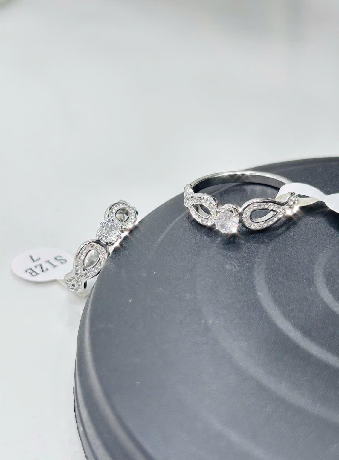 Nhẫn Titan - TC019 - Dấu vô cực đính kim