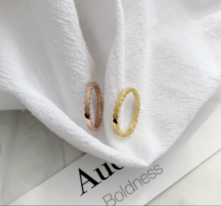 Nhẫn Titan - TC150 - Hình lục giác trơn