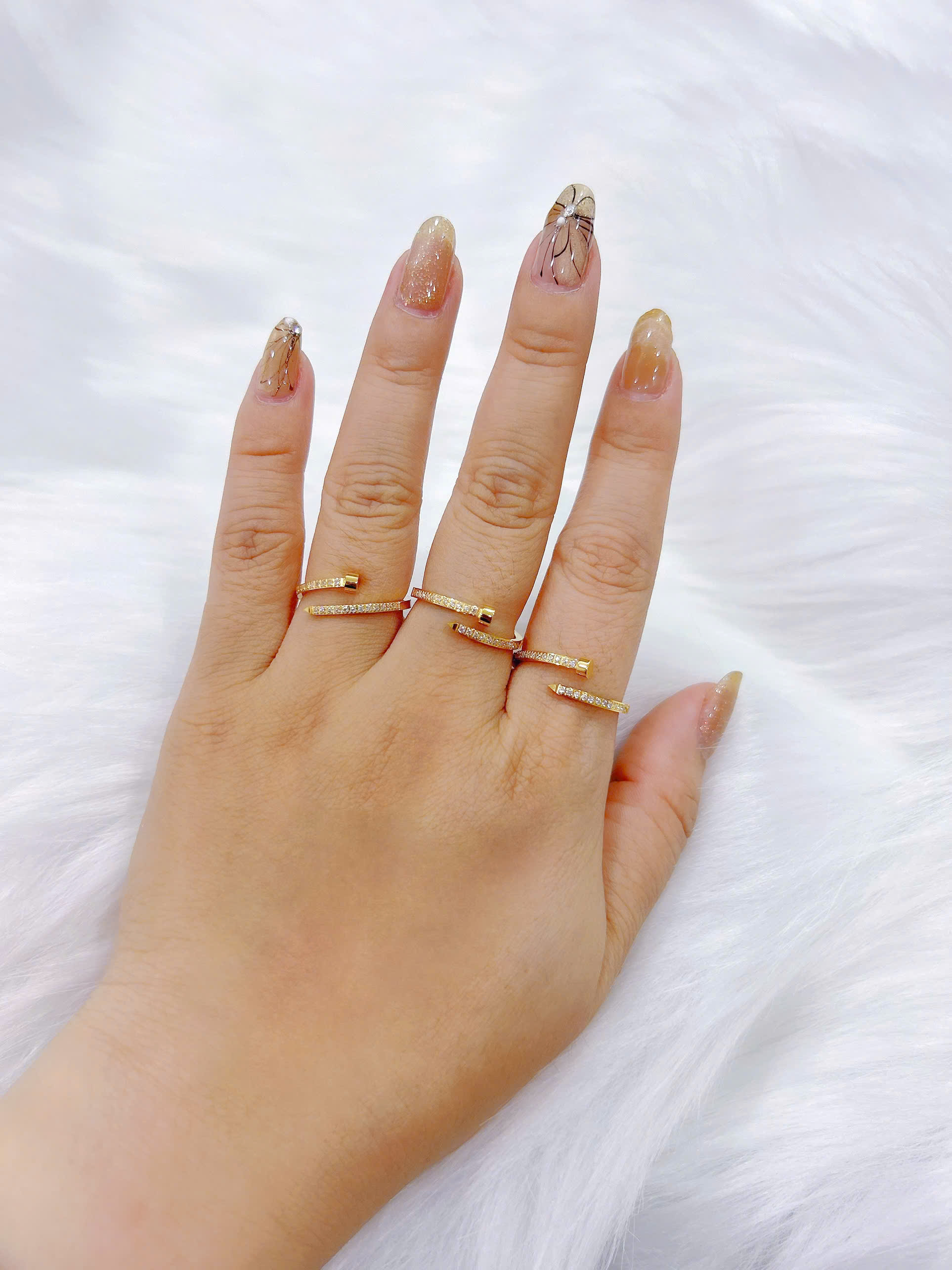 Nhẫn Titan - TC166 - Nhẫn đinh Cartier đính kim