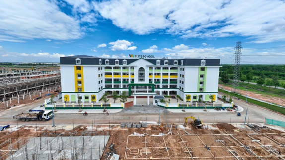 Trường Tiểu học và THCS Elite (Elite School)
