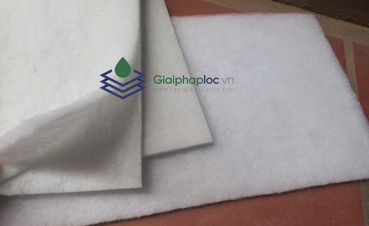 So Sánh Bông Lọc Bụi Loại Cứng Và Loại Mềm: Cách Chọn Đúng Nhu Cầu Nhà Xưởng