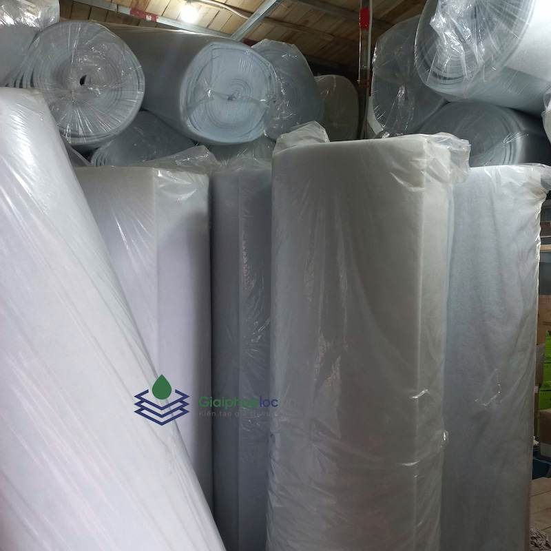 Cuộn bông lọc bụi 10mm tại Giải Pháp Lọc Việt Nam