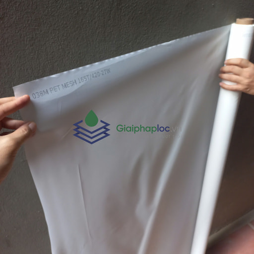 Kỹ sư Giaiphaploc khảo sát thông số lưu lượng Q và vận tốc V để tính diện tích màng lưới lọc sơn