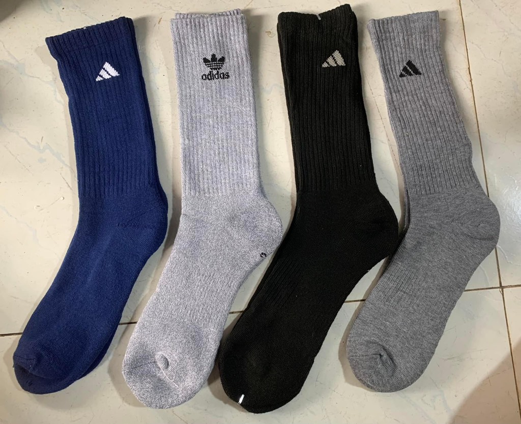 T03 - Tất Adidas size chân nam 39 - 44