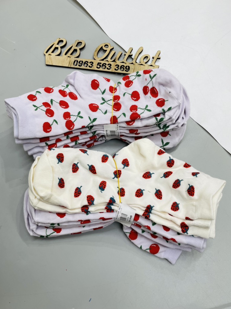 T18 Set 5 đôi tất Oldnavy nữ