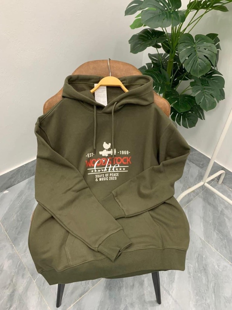 Áo hoodie nam WOODSTOCK