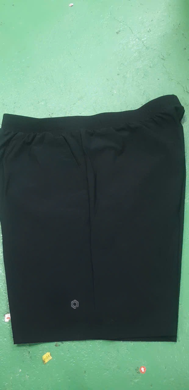 Q83 Quần short Topten