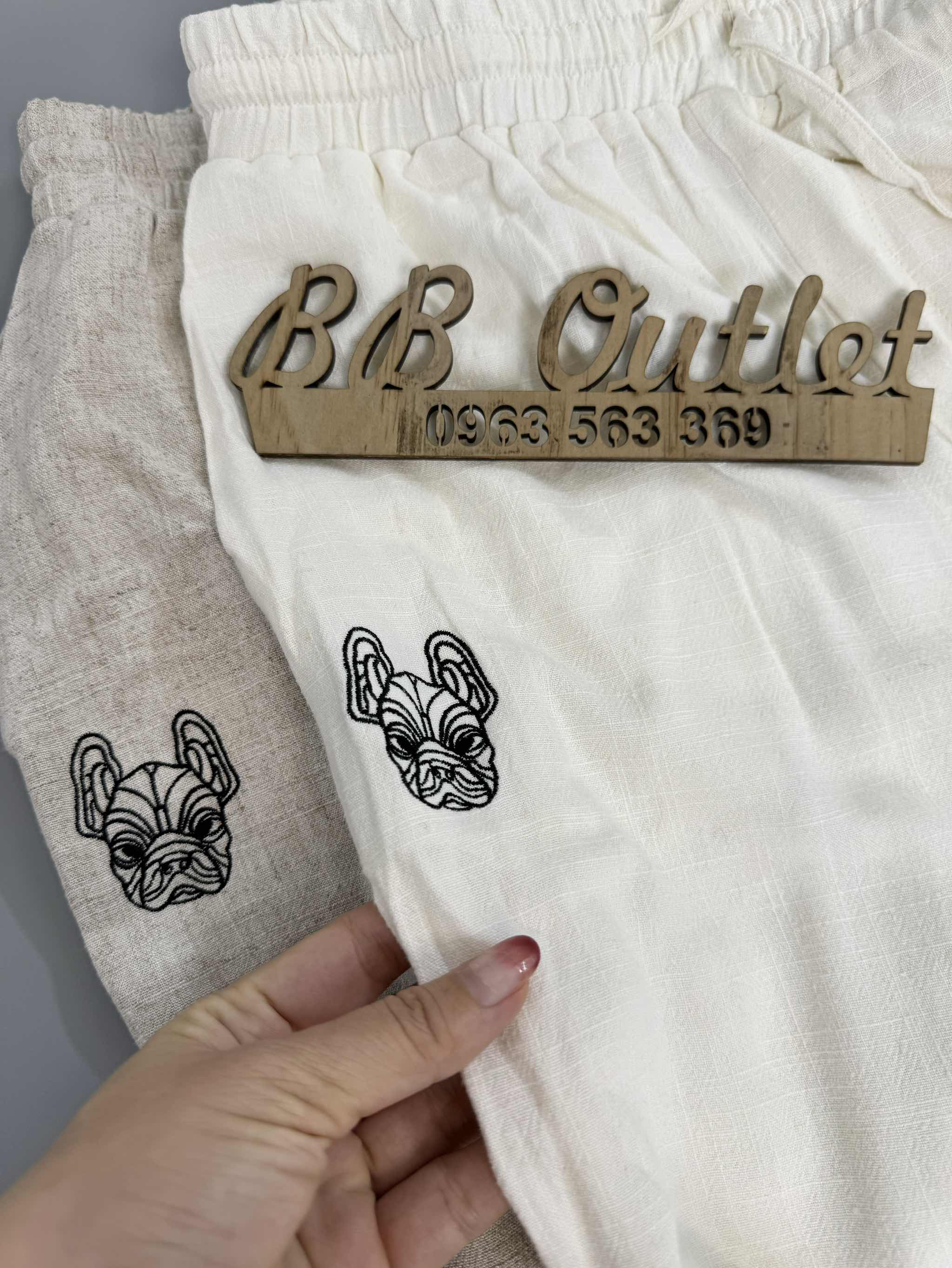 Q71 Quần linen mặt chó