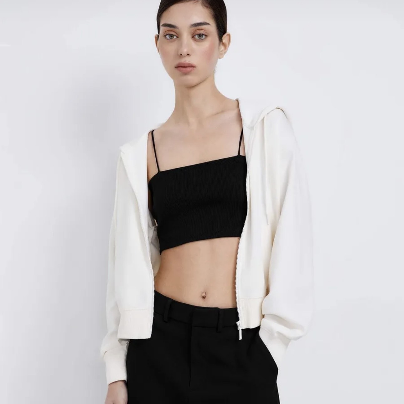 Áo 2 dây croptop trơn Glo