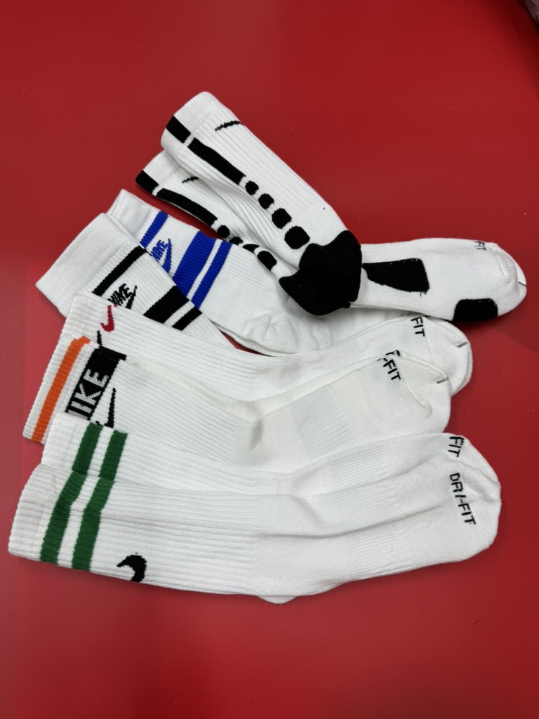 Tất Nike cổ cao