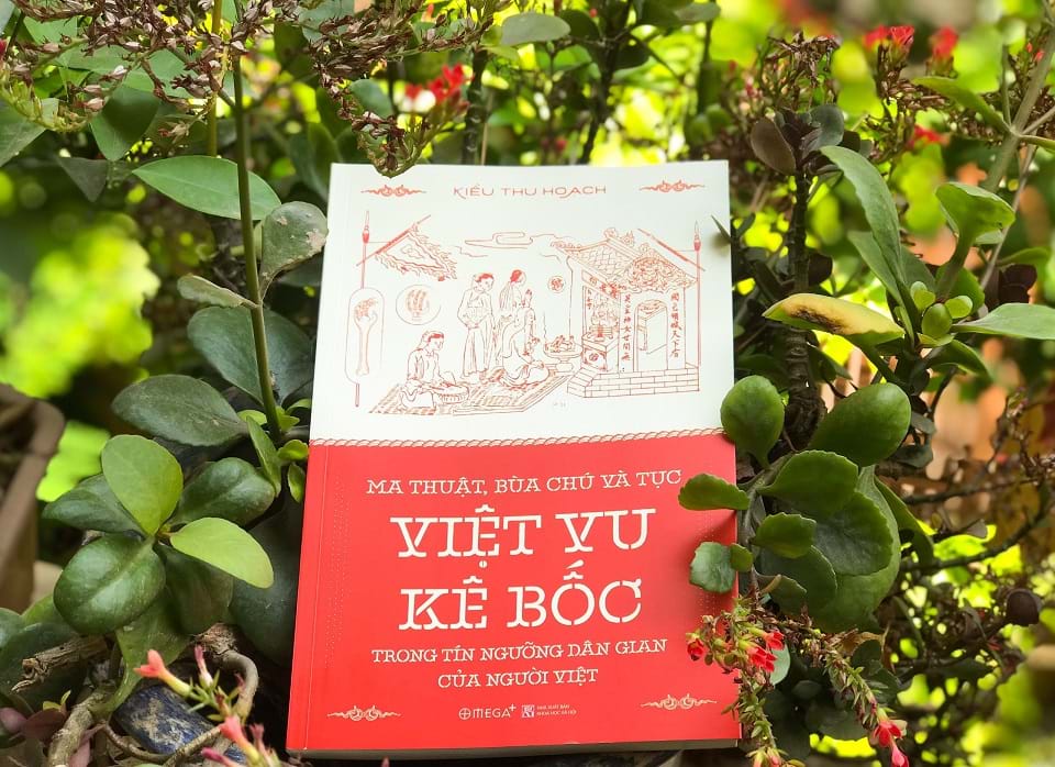 [Báo chí giới thiệu] Mở cánh cửa ẩn mật về lịch sử ma thuật và bùa chú Việt