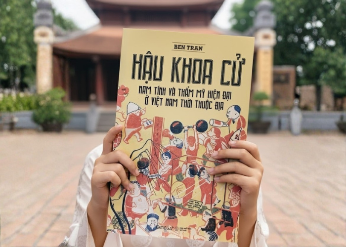 Từ mũ quan đến giày tây: Khi căn tính nam giới bị “biến đổi” bởi thời đại