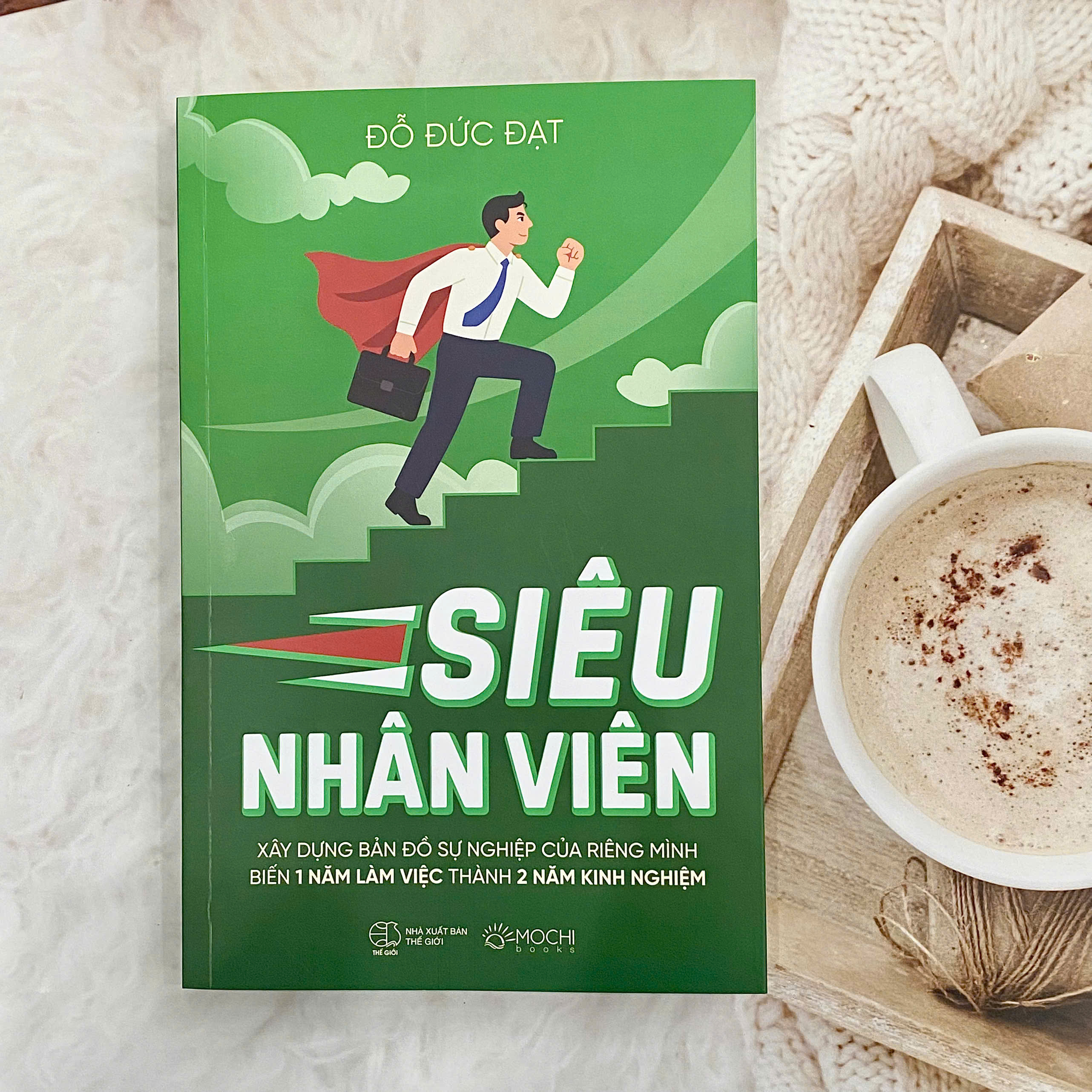 Sách -  Siêu nhân viên