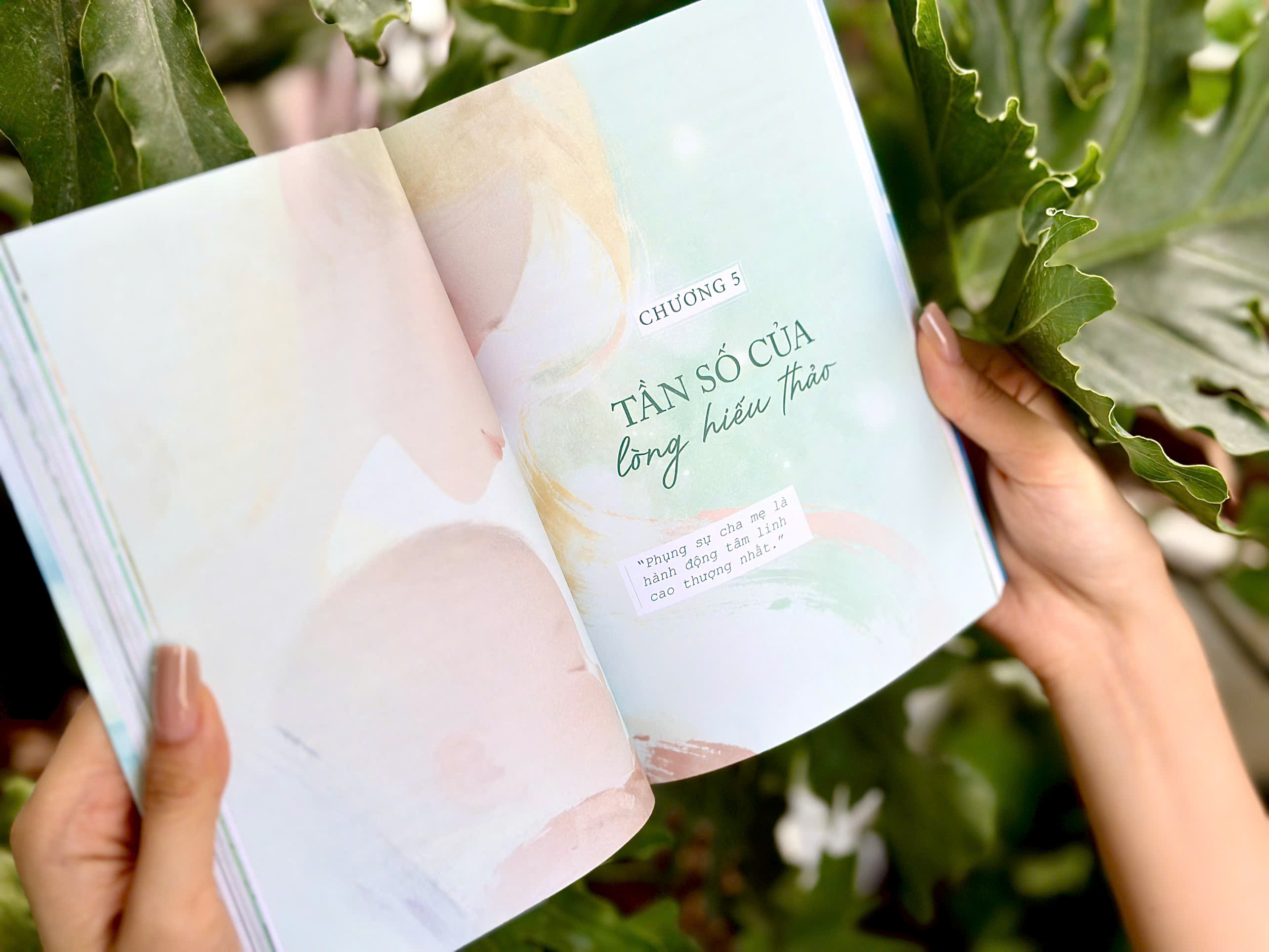 Sách - Khi gia vị là tình thương và tiếng chuông là lẽ sống