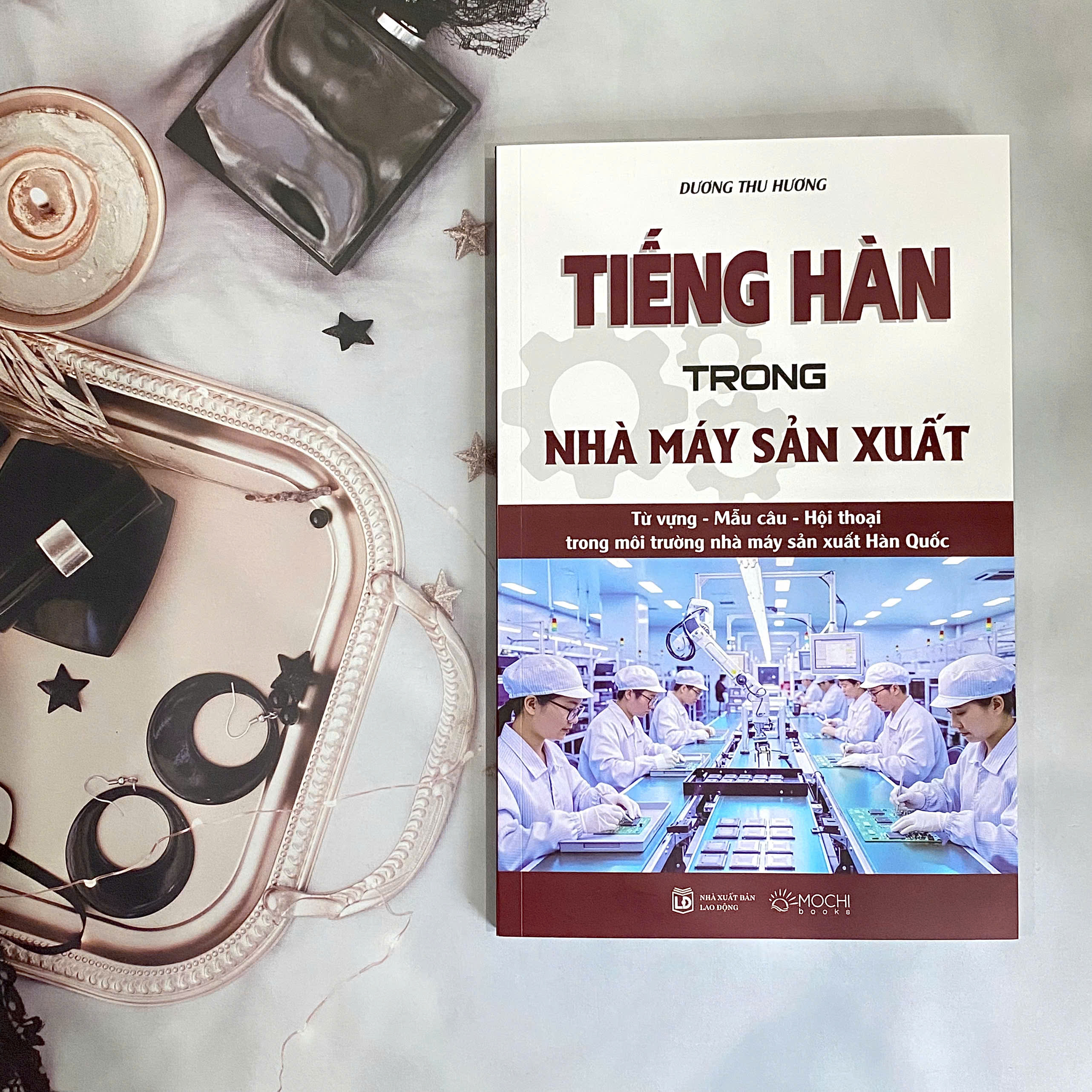 Sách - Tiếng Hàn trong nhà máy sản xuất