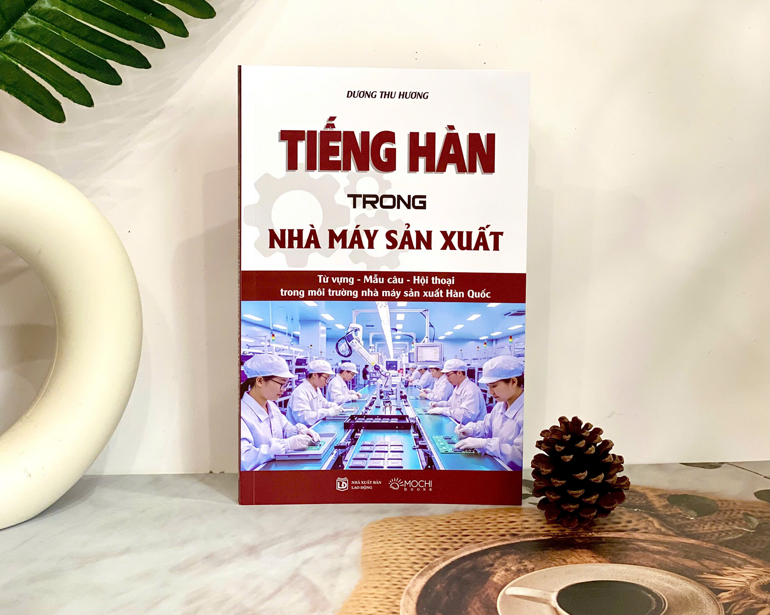 Sách - Tiếng Hàn trong nhà máy sản xuất