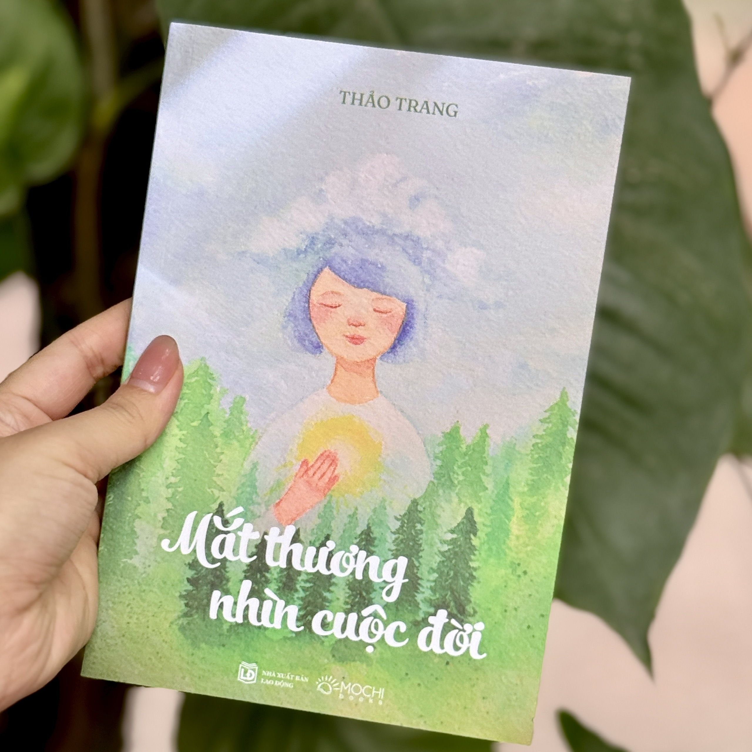 Sách - Mắt thương nhìn cuộc đời