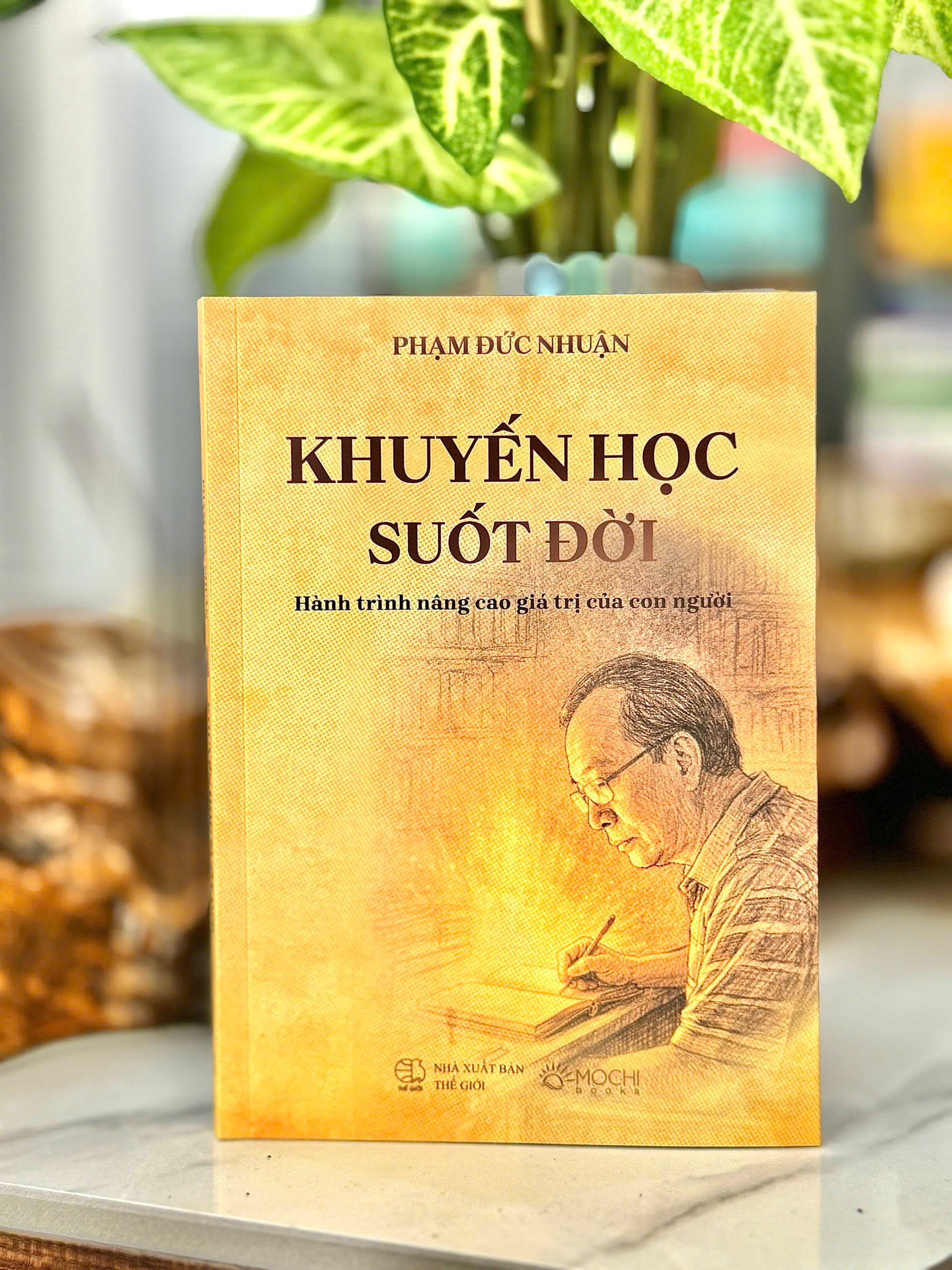 Sách - Khuyến học suốt đời (Hành trình nâng cao giá trị của con người)