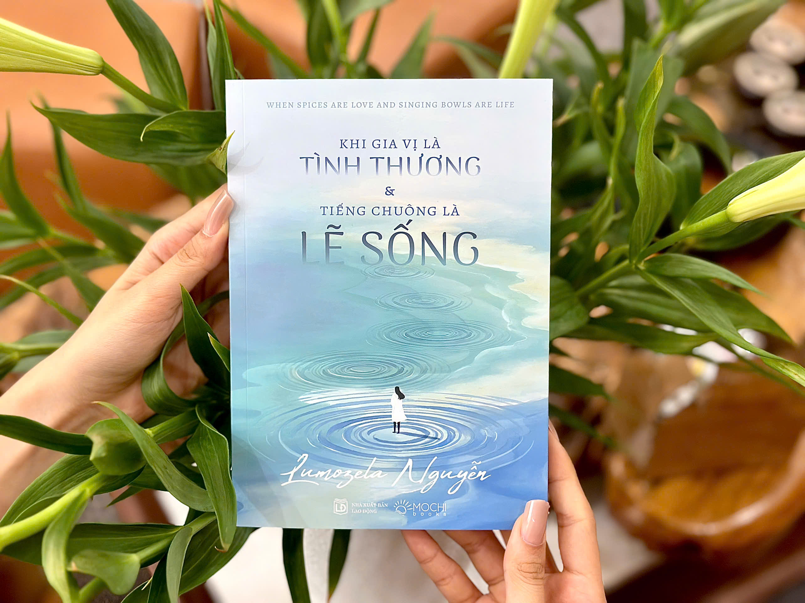 Sách - Khi gia vị là tình thương và tiếng chuông là lẽ sống