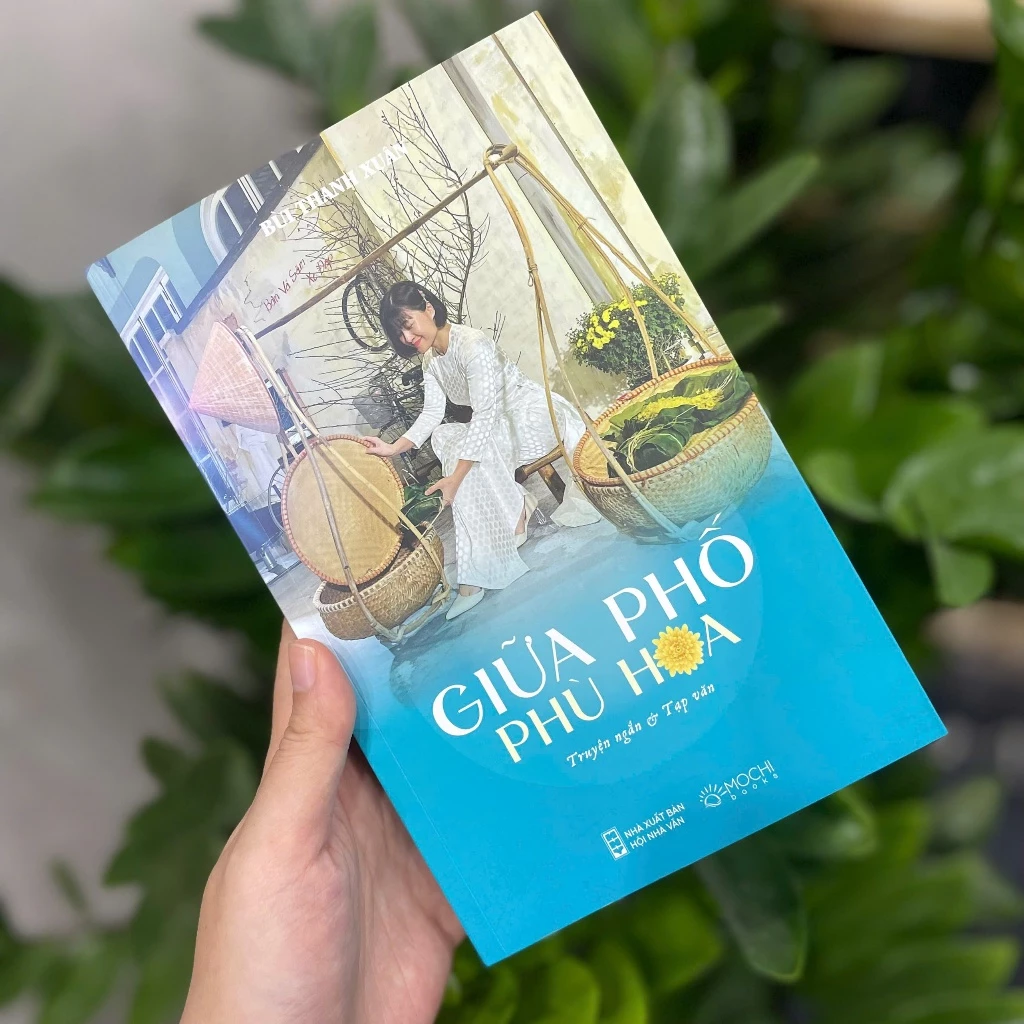 Giữa phố phù hoa