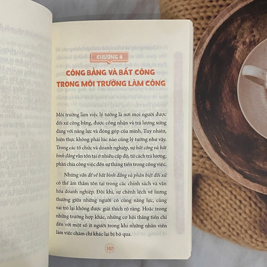 Cuộc chơi làm công