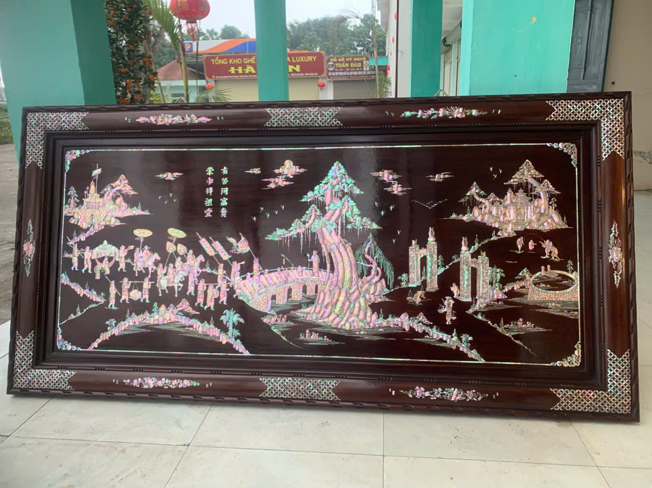 Tranh khảm Ốc Vinh Quy Bái Tổ