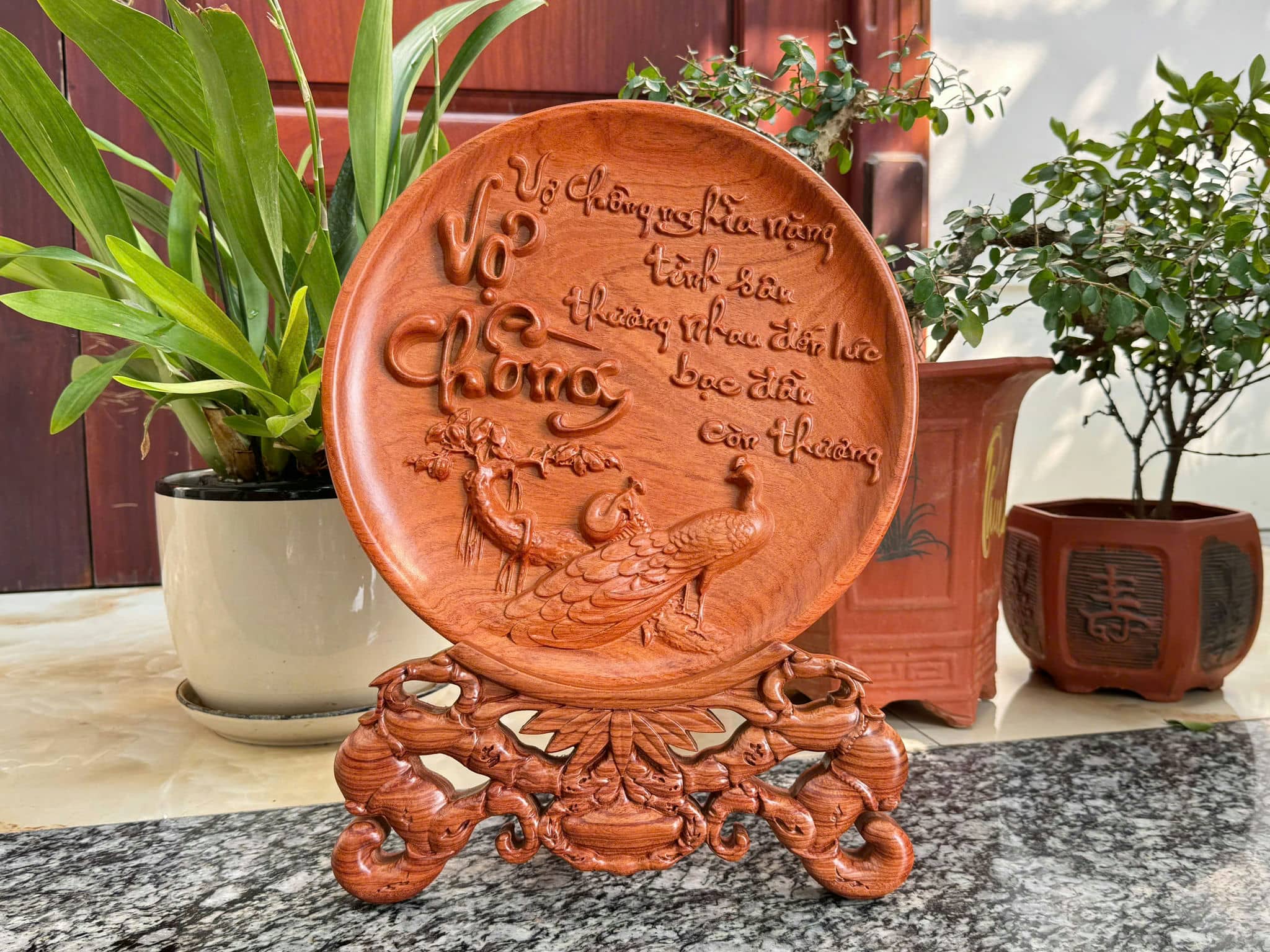 Đĩa Gỗ Trang Trí Vợ Chồng