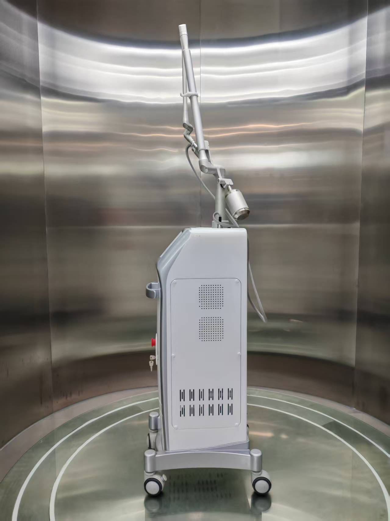 Máy laser CO2 Fractional ALVA