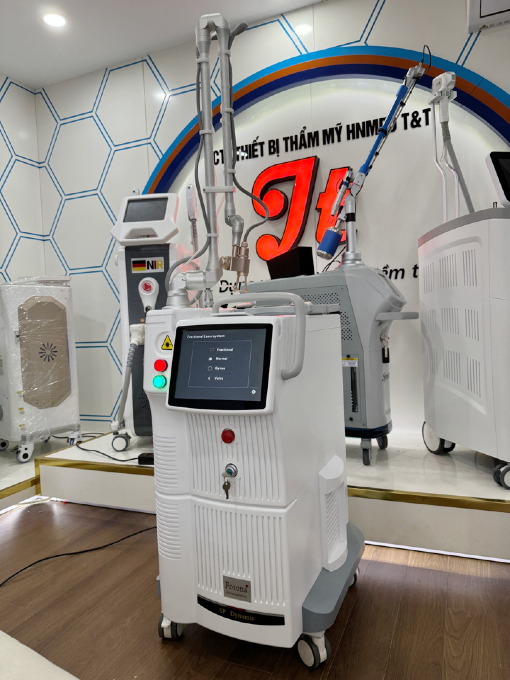 Máy laser CO2 Fractional Fotona Bắc Kinh
