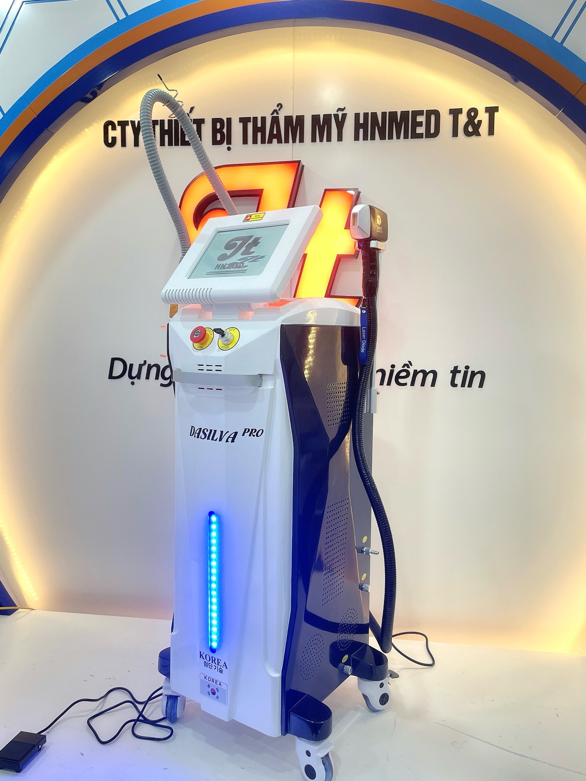 Máy triệt lông và laser Dasilva Pro 2in1