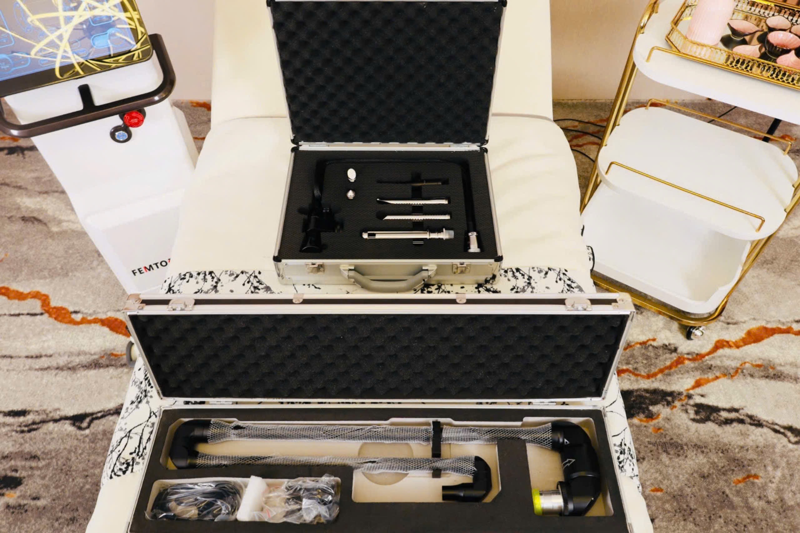Máy laser CO2 Fractional Femto Derma