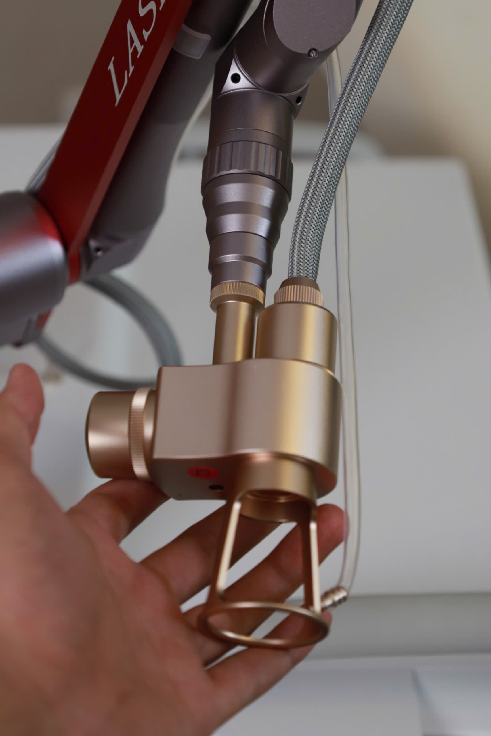 Máy laser CO2 Fractional Fotona